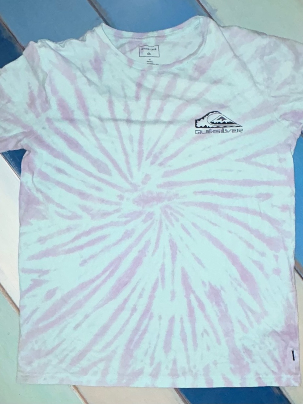 Quiksilver Tie Dye T-Shirt Youth Size 14 Purple White Spiral Graphic Tee